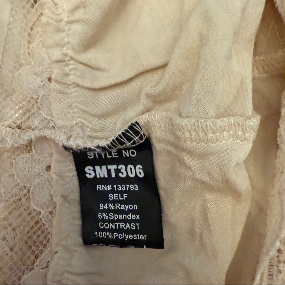 POL Cream Lace Peplum Camisole Tank Top - Picture 8 of 10